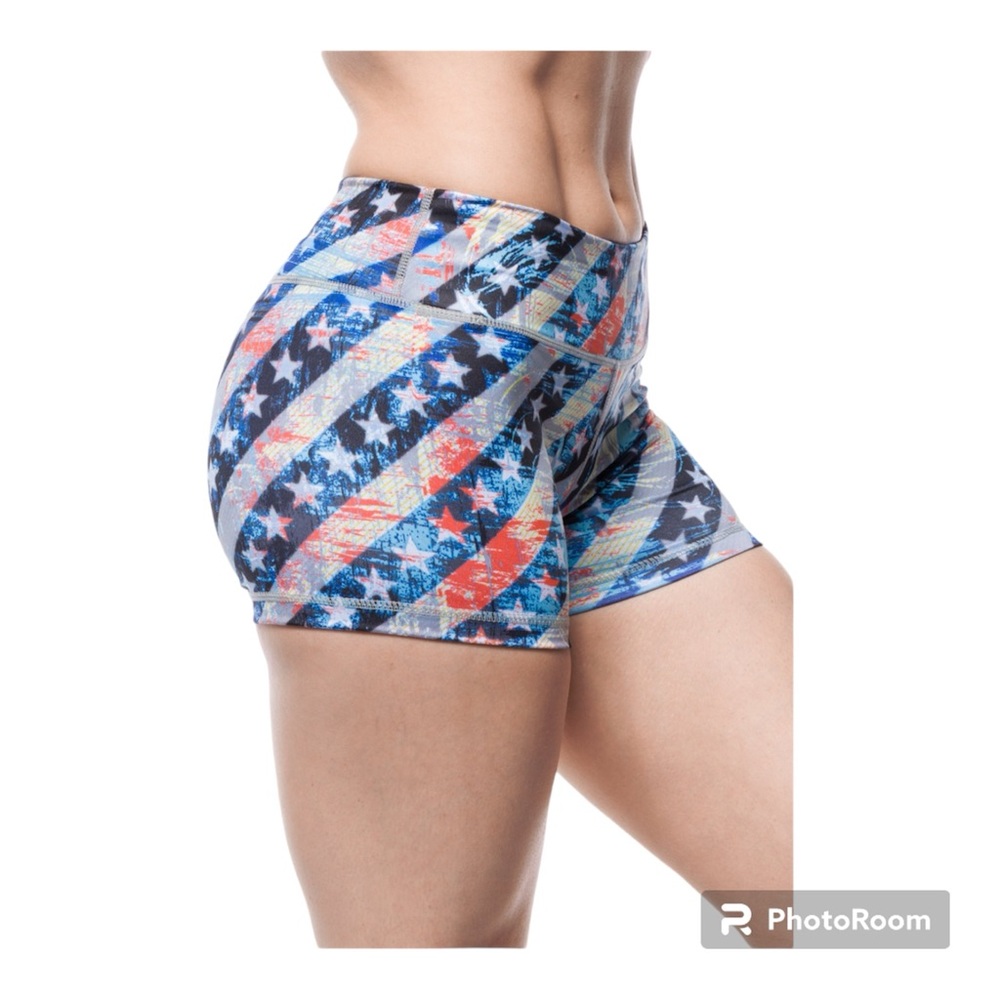 IBA MFG Patriotic 3” Shorts Size 6 Small